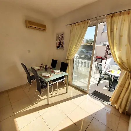 Diana 45 Suite Spot Pafos